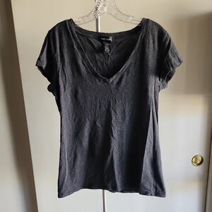 "Wet Seal" V-Neck Tee Shirt 🩶